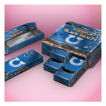 Warhammer 40K Heroes of Black Reach Ultramarine Storage Box - zum Schließ en ins Bild klicken